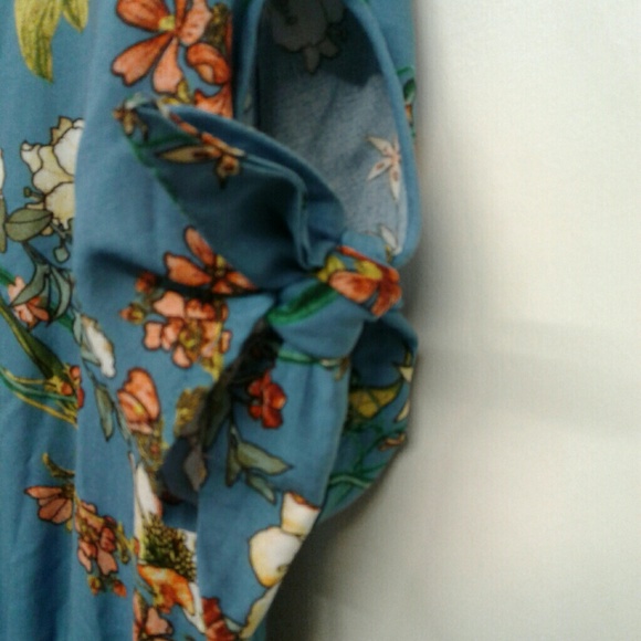 FLORAL ROMPER - Picture 4 of 4